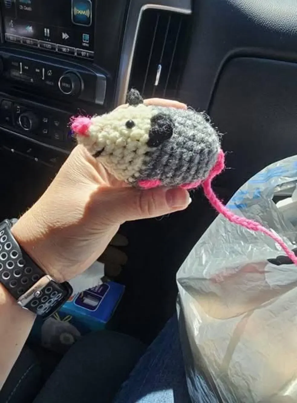 Opossum with optional keychain